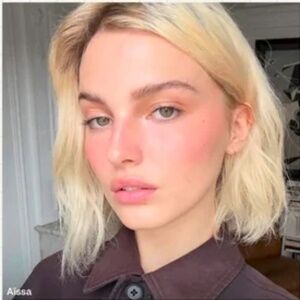 MARYAM BISOU BLUSH NEW UNUSED BOXED